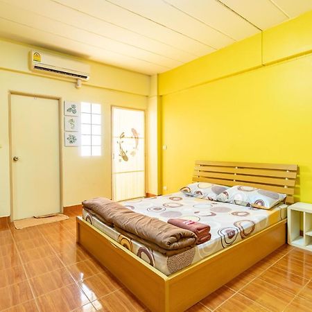 Benjaratch Boutique Apartment Bangkok Exterior photo